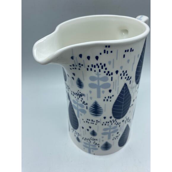 Donna Wilson‎ Sprig Blue White Pitcher 2009 Rare Bone china United Kingdom